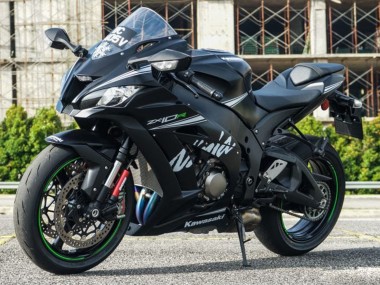 Custom 2011-2015 Kawasaki ZX10R Motorcycle Fairings - Matte Black White Green Snow Decal