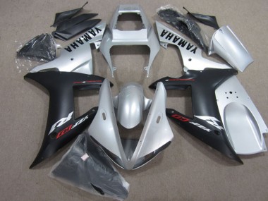 Custom 2004-2006 Yamaha YZF R1 Motorcycle Fairings - Silver Matte Black