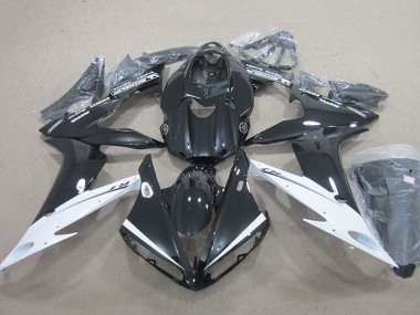 Custom 2004-2006 Yamaha YZF R1 Motorcycle Fairings - Glossy Black White